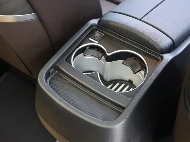 Mercedes-Benz V-Class — Фото автомобиля 19