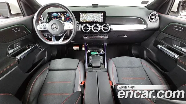 Mercedes-Benz GLB-Class — Фото автомобиля 7