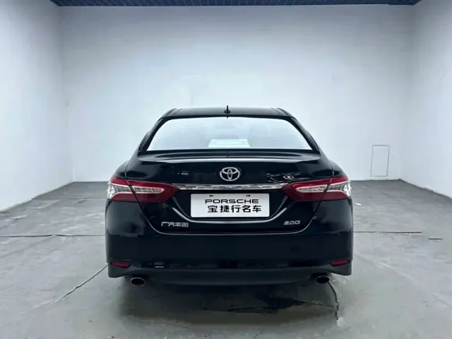 Toyota Camry — Фото автомобиля 6