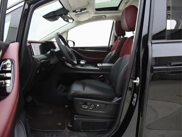 GAC Trumpchi E9 — Фото автомобиля 8