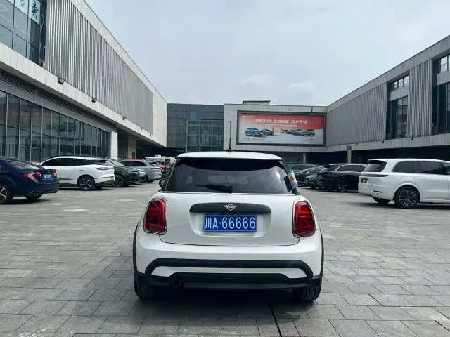 MINI Hatch — Фото автомобиля 15