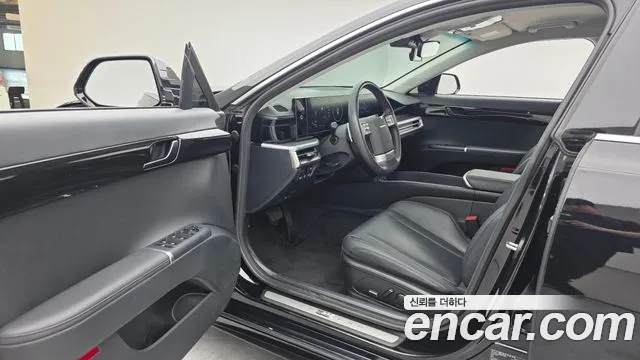 Hyundai Grandeur GN7 — Фото автомобиля 10