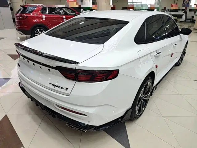 Geely Xingrui — Фото автомобиля 6