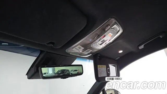Genesis GV70 — Фото автомобиля 28