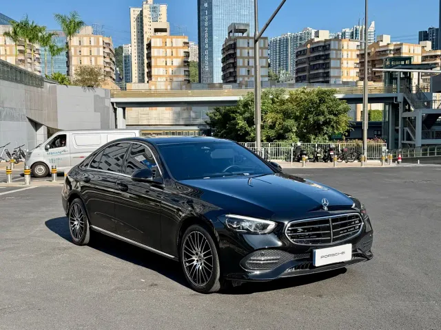 Mercedes-Benz C-Class — Фото автомобиля 3
