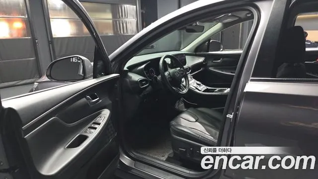 Hyundai Santafe Новый Santa Fe Дизель 2.2 4WD — Фото автомобиля 10