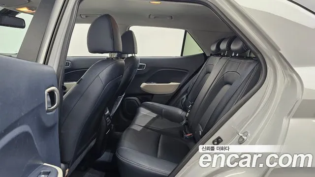 Hyundai Venue Venue 1.6 Premium — Фото автомобиля 13