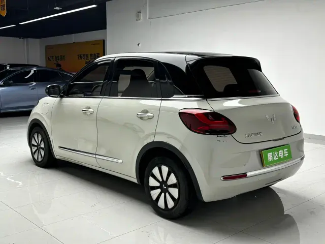 Wuling Bingo — Фото автомобиля 5