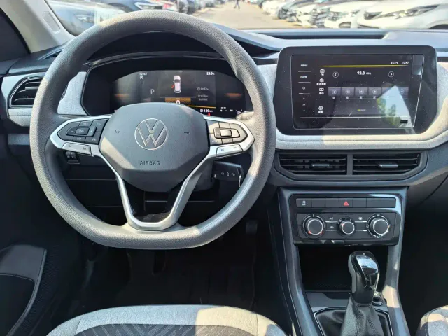 Volkswagen Tharu — Фото автомобиля 7