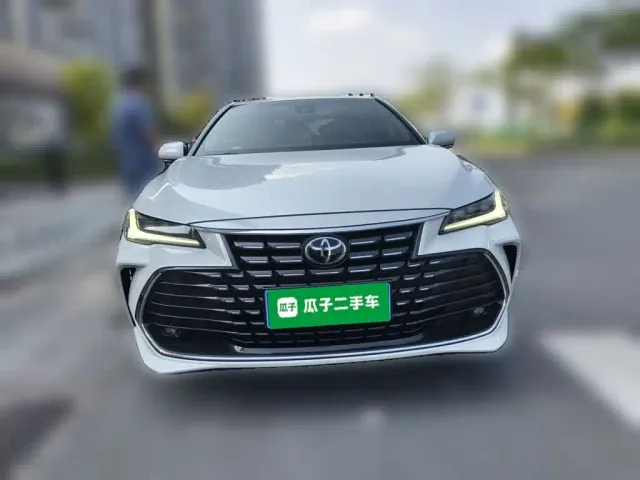 Toyota Avalon — Фото автомобиля 22