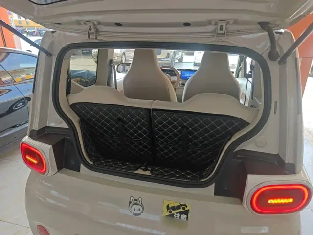 Wuling Hongguang Mini EV — Фото автомобиля 18