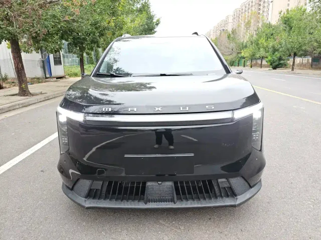 Maxus Dajia 7 — Фото автомобиля 2