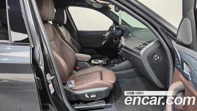 BMW iX3 G08 (2020–2024) — Фото автомобиля 16