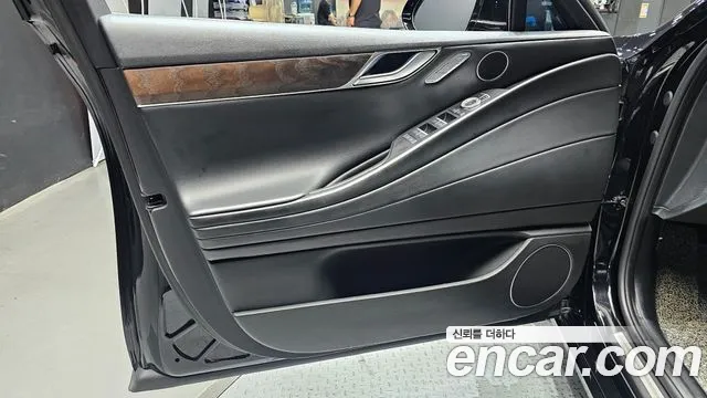 Genesis G80 Бензин 2.5 турбо AWD — Фото автомобиля 21