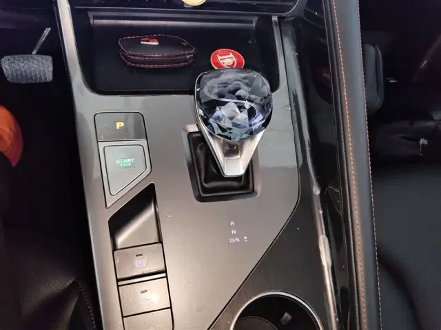 Roewe RX5 — Фото автомобиля 9