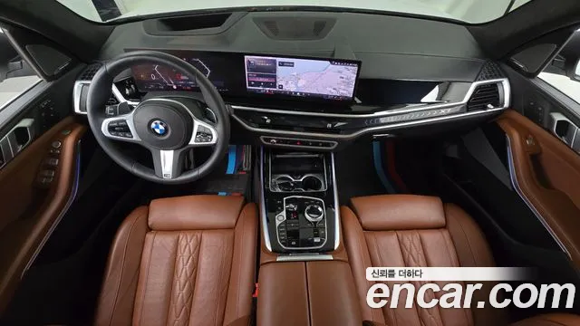 BMW X7 G07 — Фото автомобиля 10