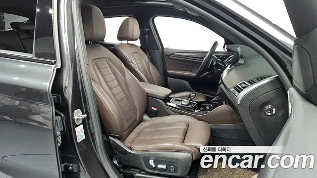 BMW X4 xDrive20i M Sport — Фото автомобиля 10