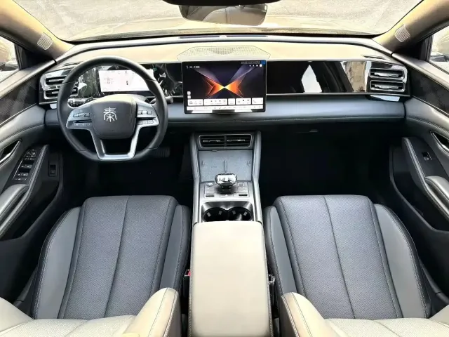 BYD Qin L 2024 DM-i 120KM Superior Edition — Фото автомобиля 7