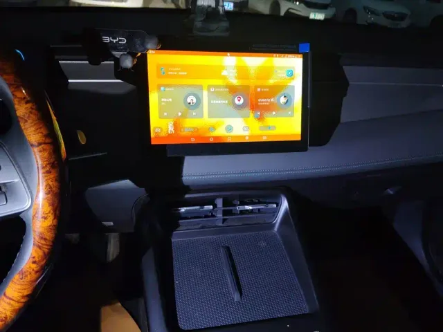 BYD Qin PLUS — Фото автомобиля 14