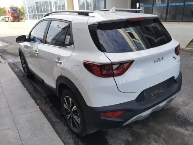 Kia KX1 — Фото автомобиля 4
