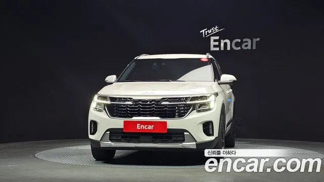 Kia Seltos New — Фото автомобиля 3