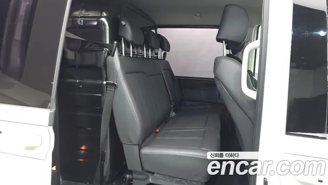 Hyundai Staria — Фото автомобиля 17
