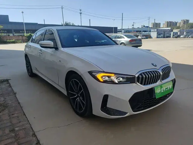 BMW 3 Series — Фото автомобиля 3