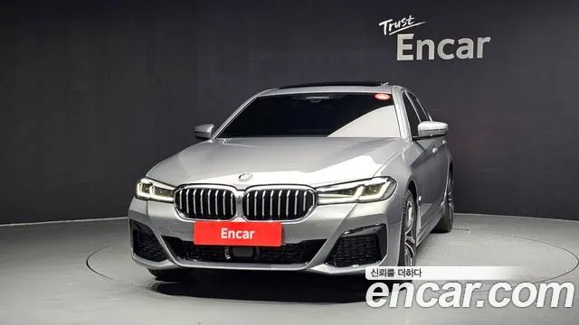 BMW 5-Series 5 серия (G30) 523d M Sport — Фото автомобиля 3
