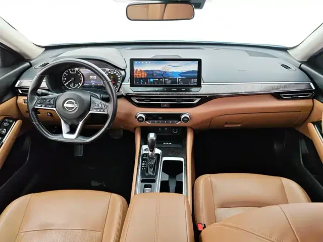 Nissan Teana — Фото автомобиля 12