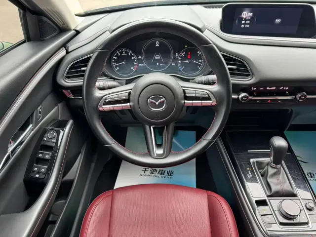 Mazda CX-30 — Фото автомобиля 14