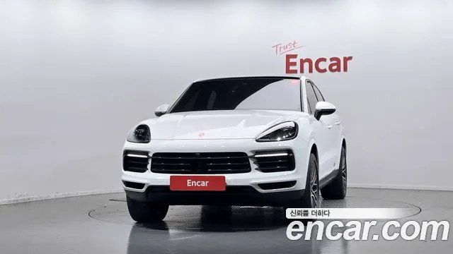 Porsche Cayenne — Фото автомобиля 3