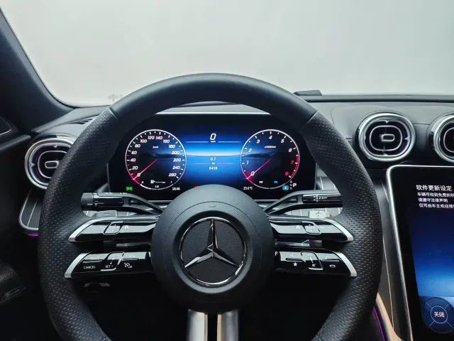 Mercedes-Benz C-Class — Фото автомобиля 20