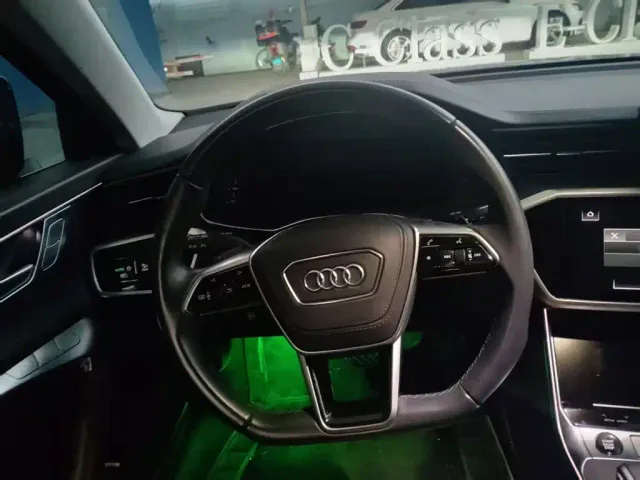 Audi A6L — Фото автомобиля 7