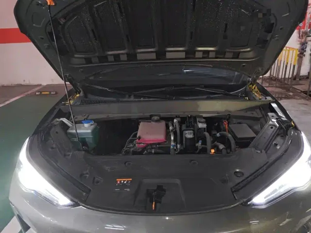 Geely Galaxy E5 — Фото автомобиля 16