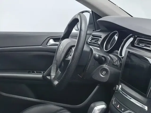 Peugeot Peugeot 408 2020 360THP 10th Anniversary Premium Edition — Фото автомобиля 22