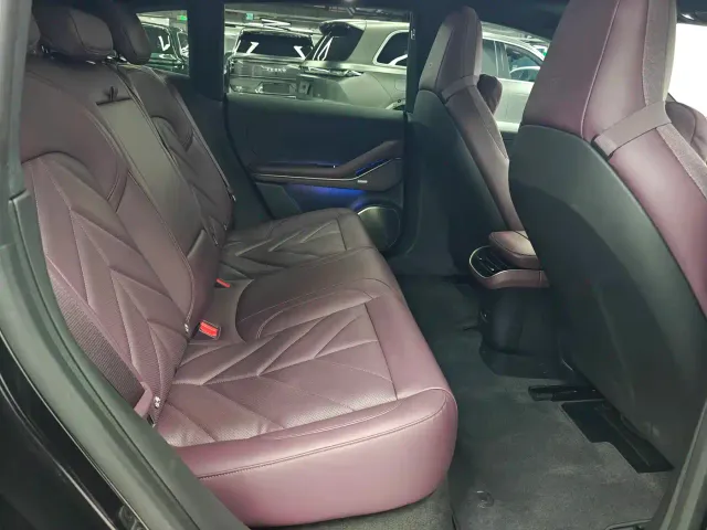 Nio ET5 Touring — Фото автомобиля 12