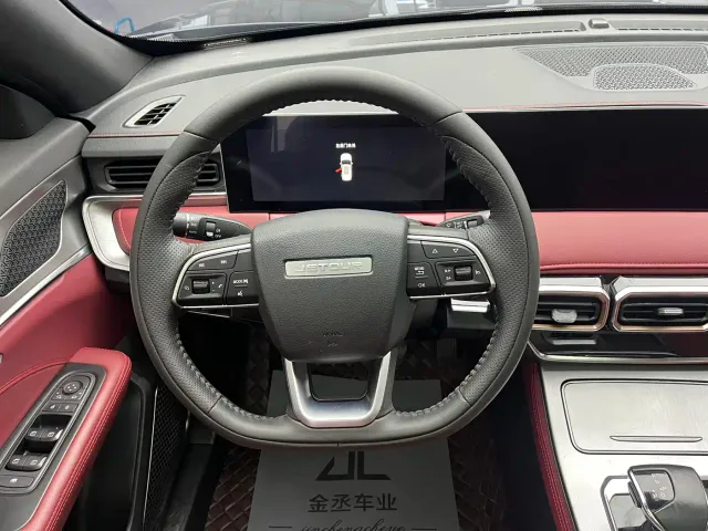 Jetour X70 Plus — Фото автомобиля 11