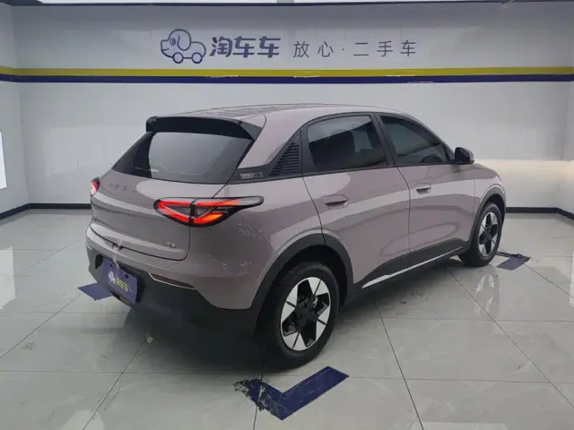 Geely Starry Wish — Фото автомобиля 3