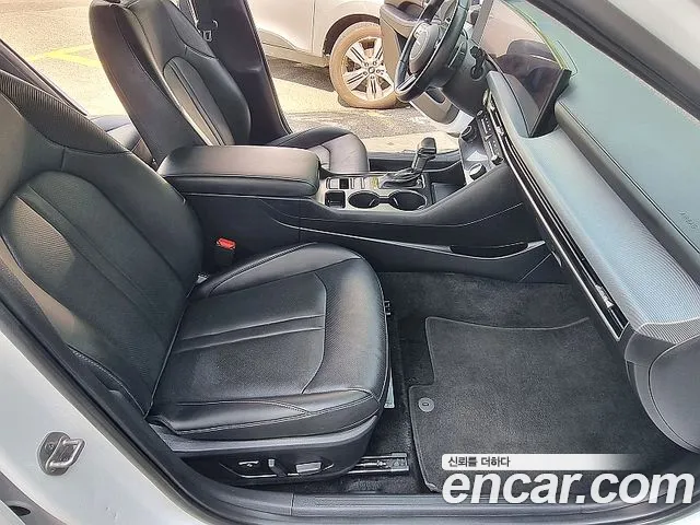 Hyundai Sonata Sonata Edge(DN8) 2.0 LPG(Для проката) — Фото автомобиля 16