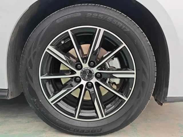 BYD Seal 06 — Фото автомобиля 15