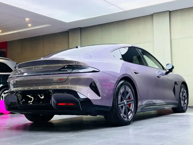 Xiaomi SU7 — Фото автомобиля 4