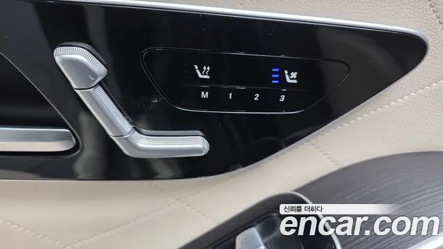 Mercedes-Benz S-Class — Фото автомобиля 18