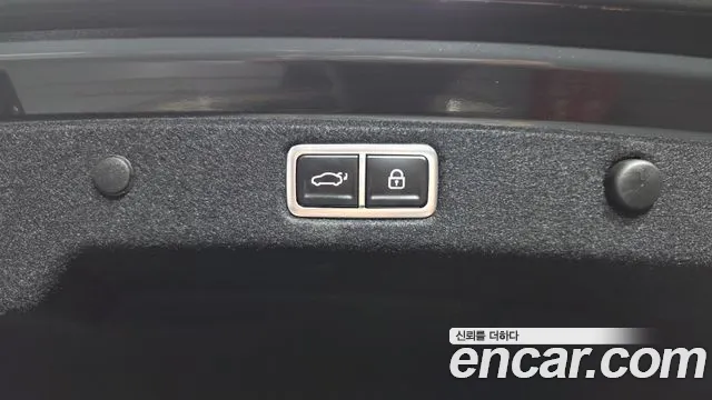 Hyundai Grandeur GN7 — Фото автомобиля 27