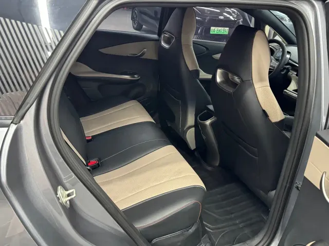 BYD Dolphin — Фото автомобиля 17