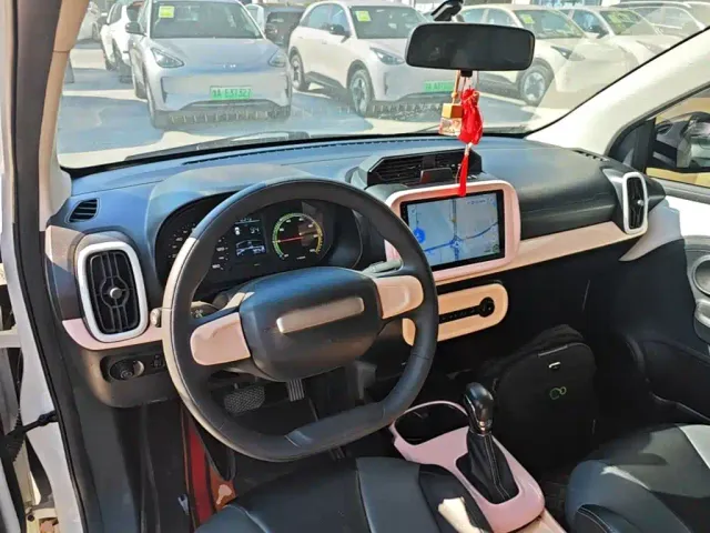 Roewe Clever — Фото автомобиля 9