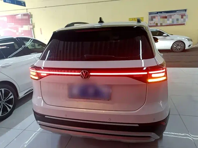 Volkswagen Tharu — Фото автомобиля 5