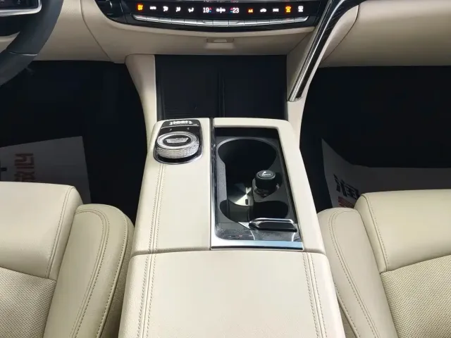 Cadillac CT6 — Фото автомобиля 11