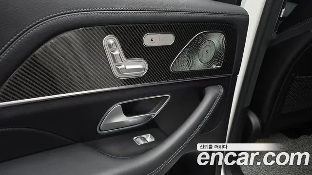 Mercedes-Benz GLE-Class — Фото автомобиля 19