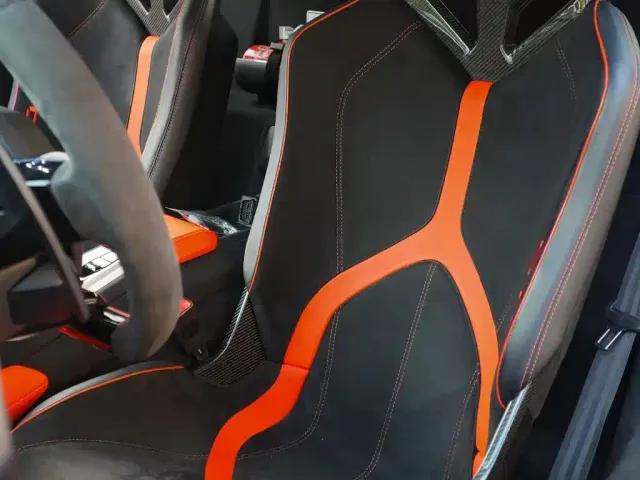 Lamborghini Huracan — Фото автомобиля 4
