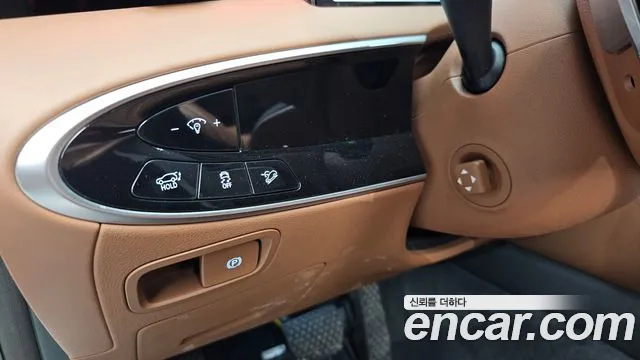 Genesis GV70 2.5T Бензин AWD — Фото автомобиля 14